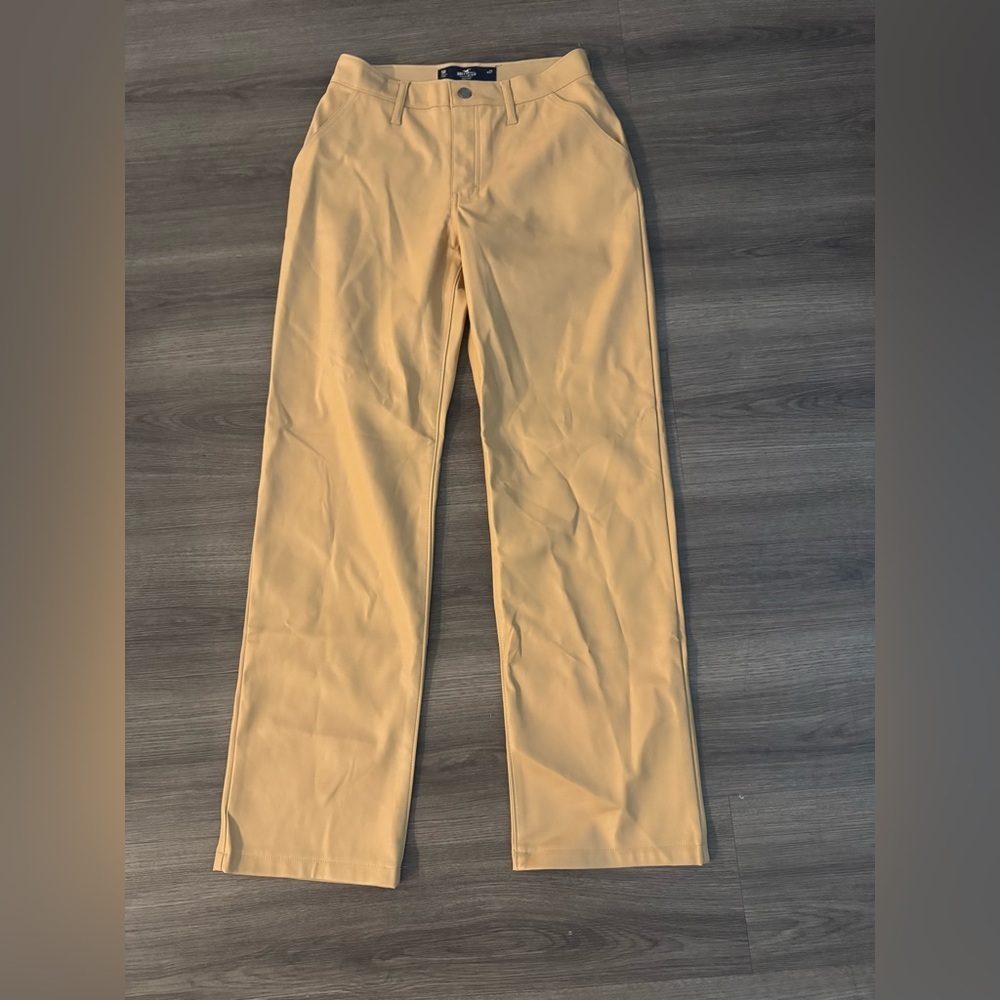 Hollister pants